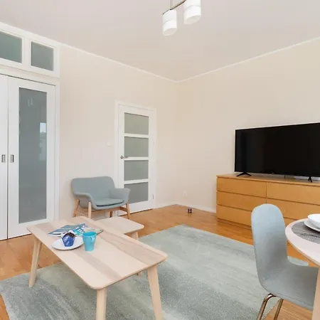 Remote Work Friendly With 1 Bedroom In Gdansk-wrzeszcz By Renters Gdansk