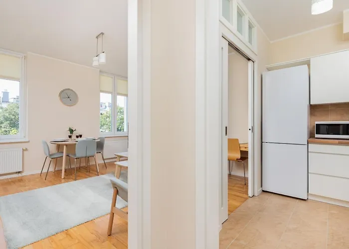 Appartamento Warm & Bright Vibe With 1 Bedroom In Gdansk-wrzeszcz By Renters *